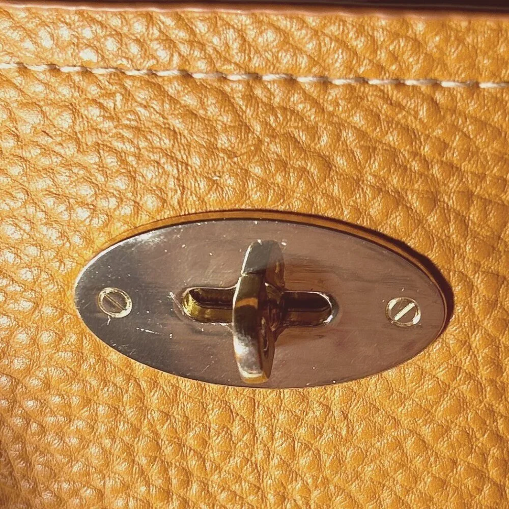 BCBG Paris Butterscotch Tote Style Handbag Minimalist Preppy Classic Travel